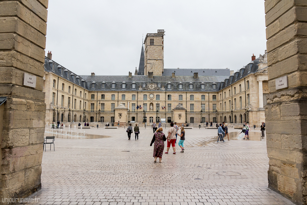 La Palais des ducs et la Tour Philippe le Bon